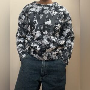 Black/white Ivy Park sweater with net backing